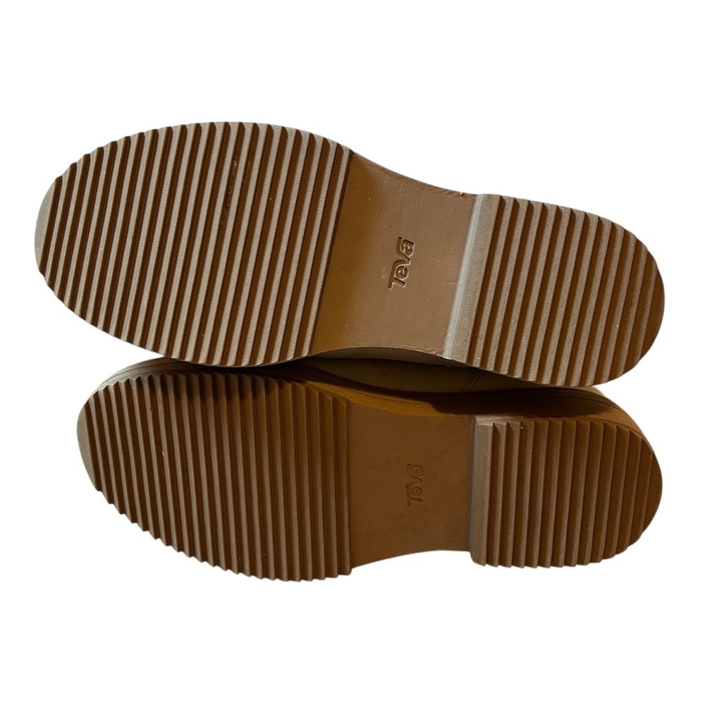 Teva - Midform Boot in Cream and Brown - Picture 5 of 6